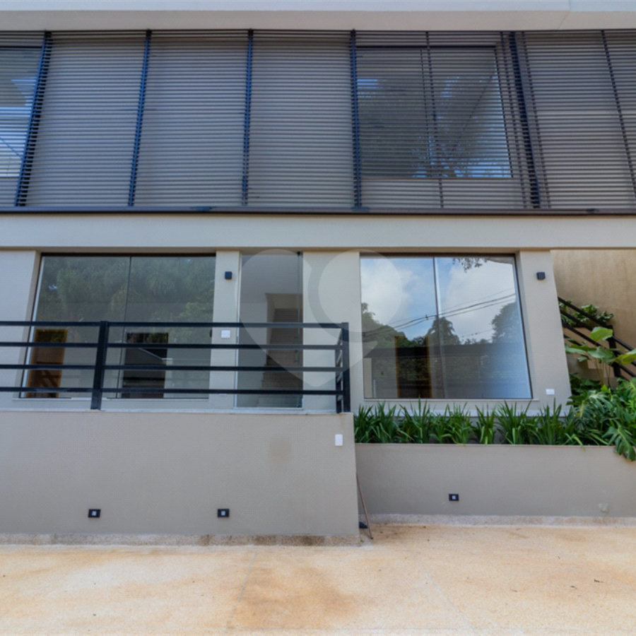 Casa à venda com 4 quartos, sendo 1 suíte, em Jardim Guedala, São Paulo, SP