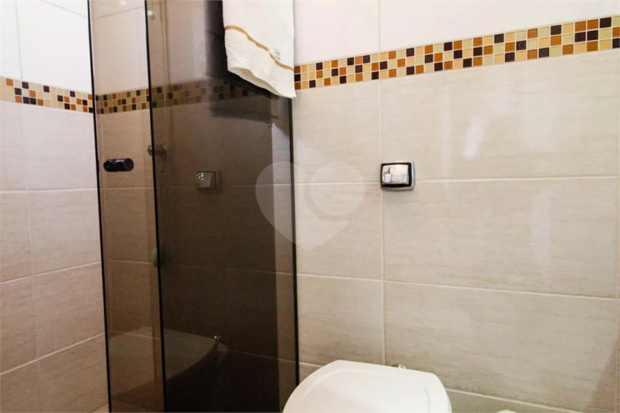 Sobrado à venda com 3 quartos, sendo 1 suíte, em Parada Inglesa, São Paulo, SP