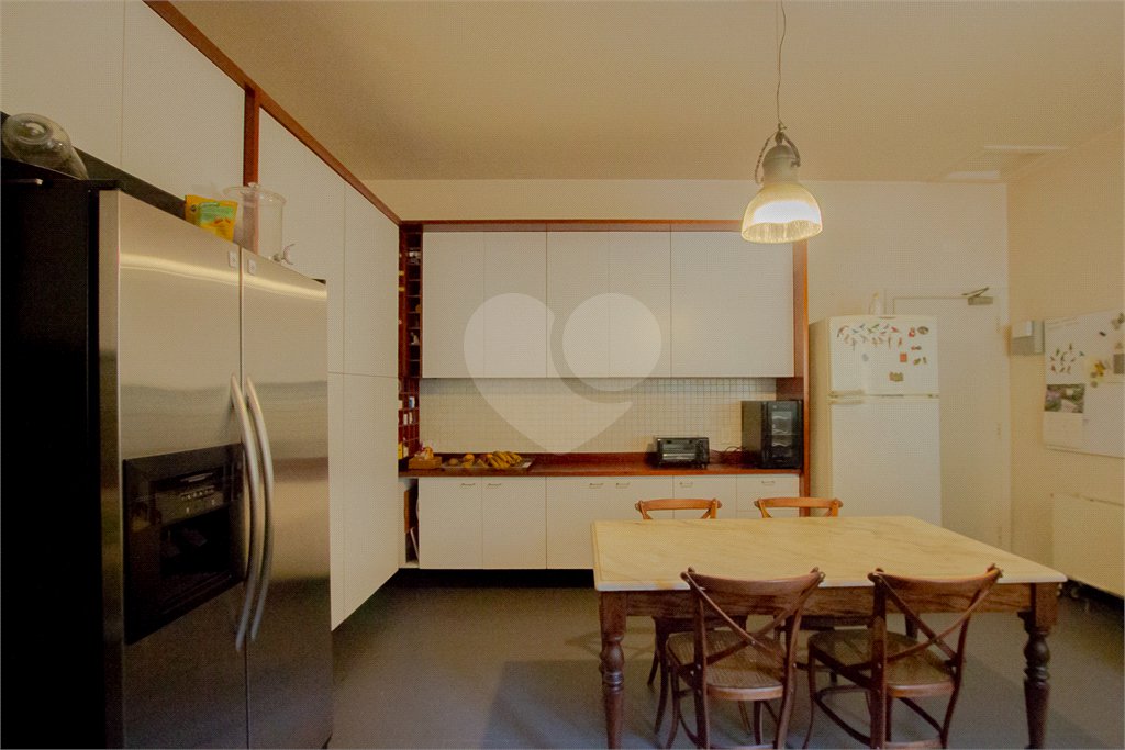 Casa à venda com 3 quartos, sendo 1 suíte,  em Campo Belo, São Paulo, SP