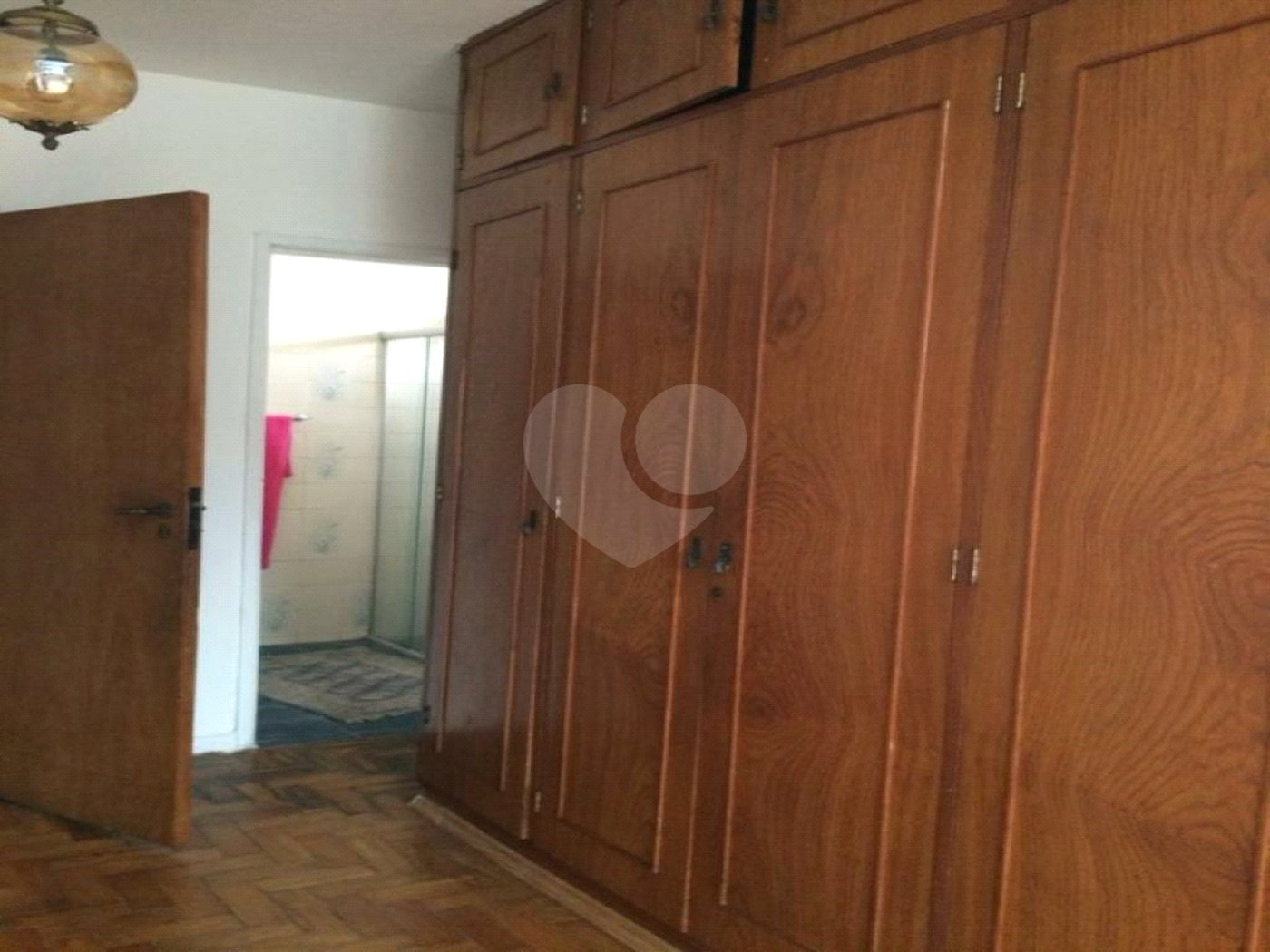 Casa à venda com 3 quartos, sendo 1 suíte,  em Vila Gomes, São Paulo, SP