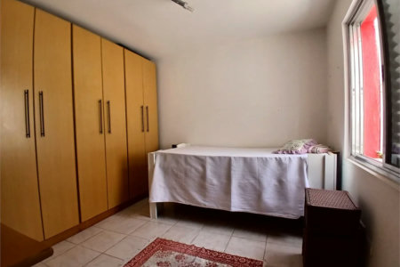 Casa Térrea à venda com 4 quartos, sendo 1 suíte, em Vila Leopoldina, São Paulo, SP
