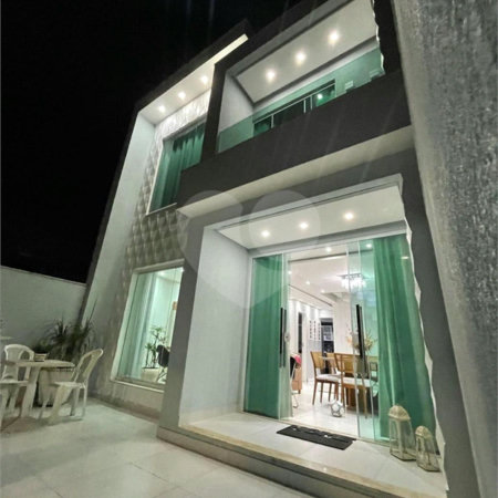 Casa à venda com 4 quartos, sendo 1 suíte, em Campo Grande, Rio de Janeiro, RJ