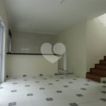 Casa de Vila à venda com 3 suítes em João Xxiii, Vinhedo, SP