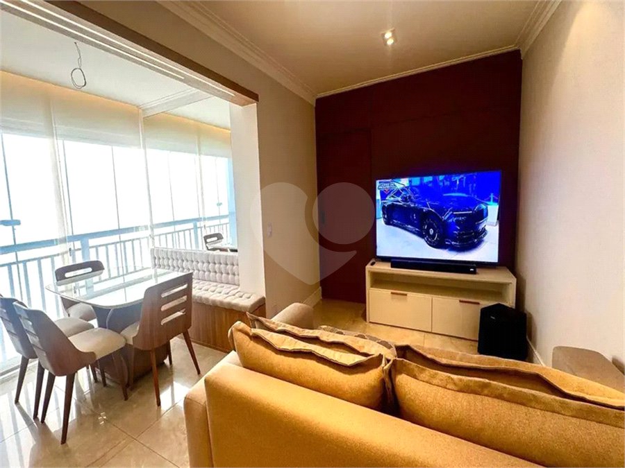 Apartamento à venda com 2 quartos, sendo 1 suíte, em Vila Penteado, São Paulo, SP