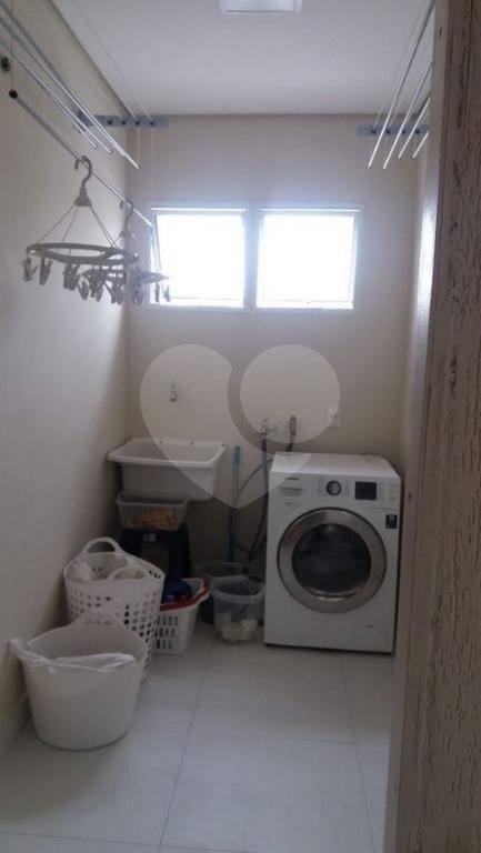 Sobrado à venda com 4 quartos, sendo 3 suítes, em Cambuci, São Paulo, SP