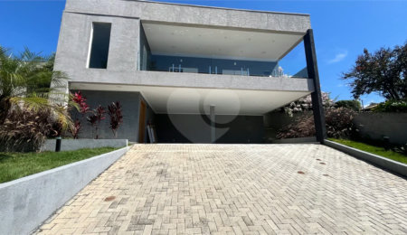 Casa à venda com 4 suítes em Jardim Paulista, Atibaia, SP