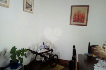 Casa à venda com 4 quartos em Santana, São Paulo, SP