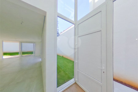 Casa à venda com 4 quartos, sendo 3 suítes,  em Jardim Marajoara, São Paulo, SP