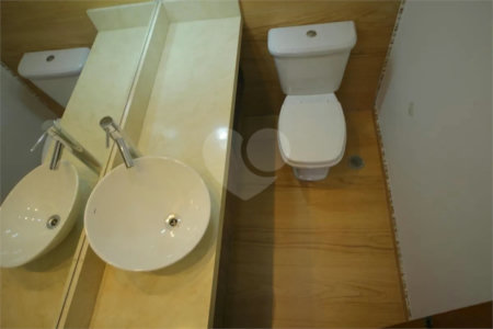 Apartamento à venda com 3 quartos, sendo 1 suíte, em Vila Lusitânia, São Bernardo do Campo, SP