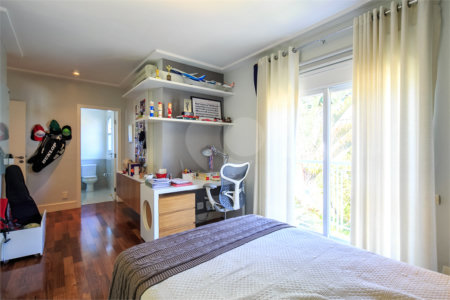 Casa à venda com 4 suítes no condomínio L`exclusive, São Paulo - SP