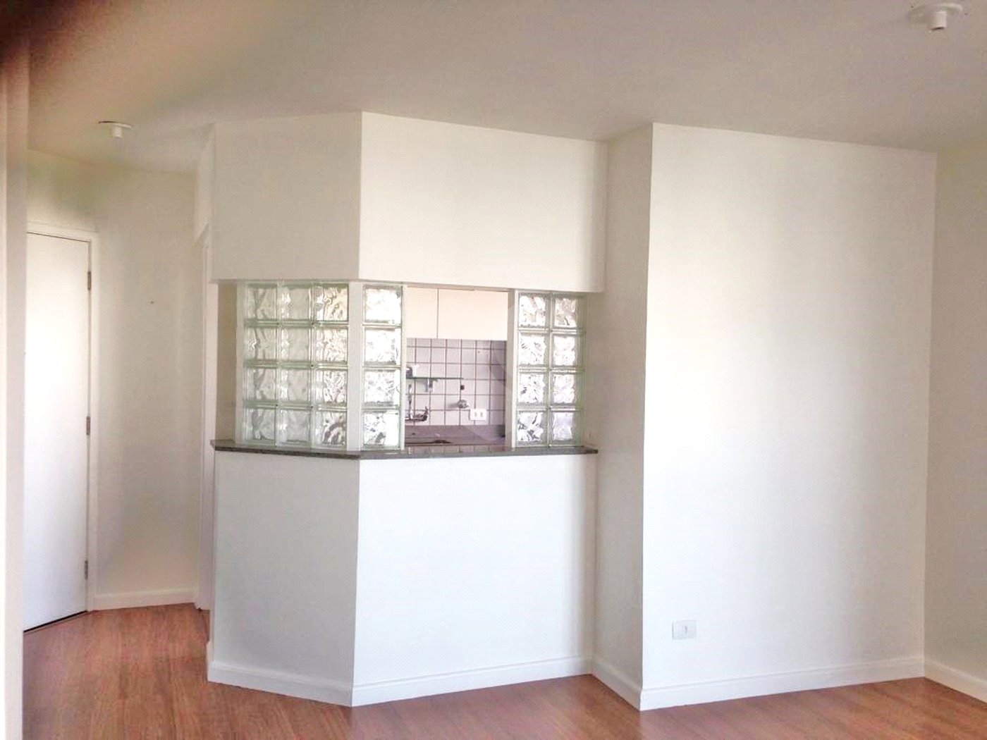 Apartamento para alugar com 1 suíte em Pinheiros, São Paulo, SP