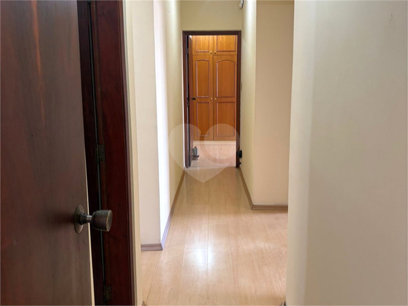 Apartamento à venda com 3 quartos, sendo 1 suíte,  no Centro, Sorocaba, SP