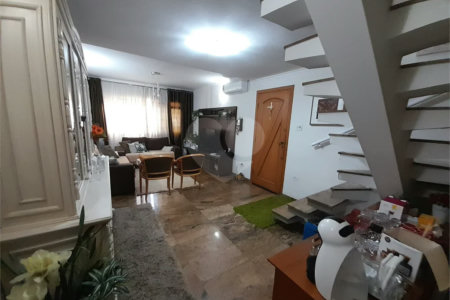 Sobrado à venda com 4 quartos, sendo 1 suíte, em Santana, São Paulo, SP