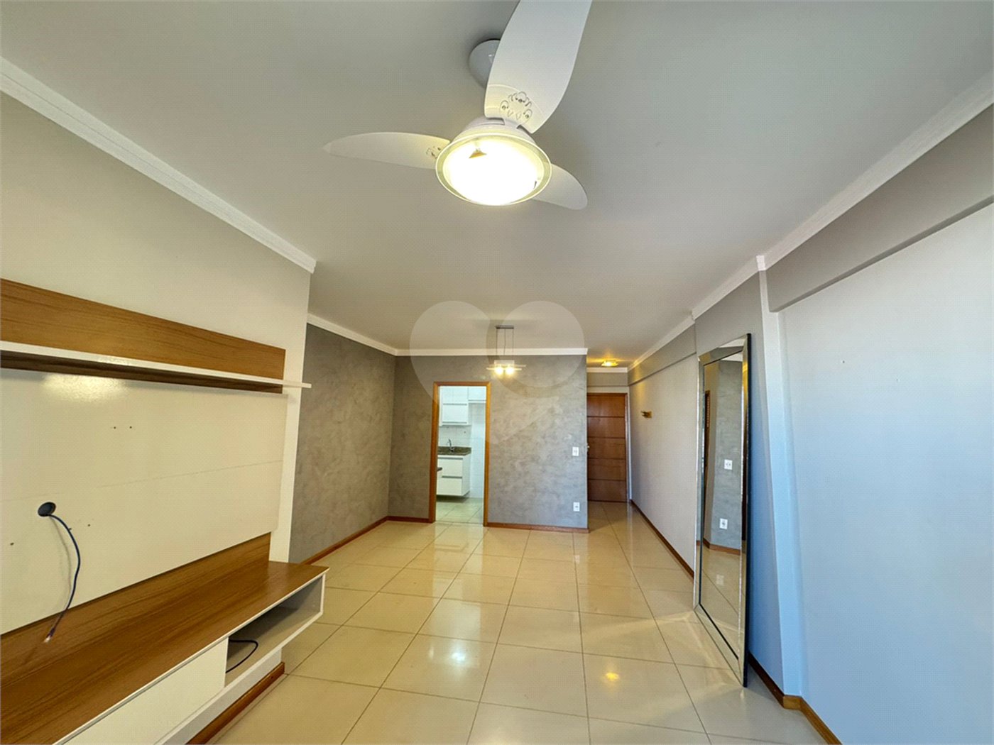 Apartamento à venda com 3 quartos, sendo 1 suíte,  em Jardim Paulista, Ribeirão Preto, SP