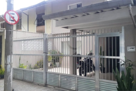 Sobrado à venda com 3 quartos, sendo 1 suíte, em Jardim Trussardi, São Paulo, SP