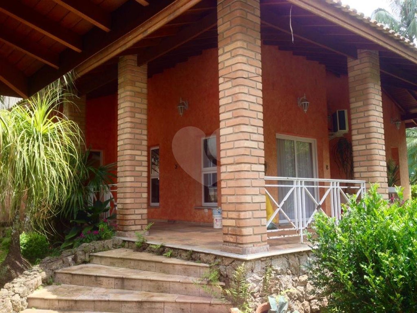 Casa à venda com 4 quartos, sendo 1 suíte, em Samambaia, Mairiporã, SP