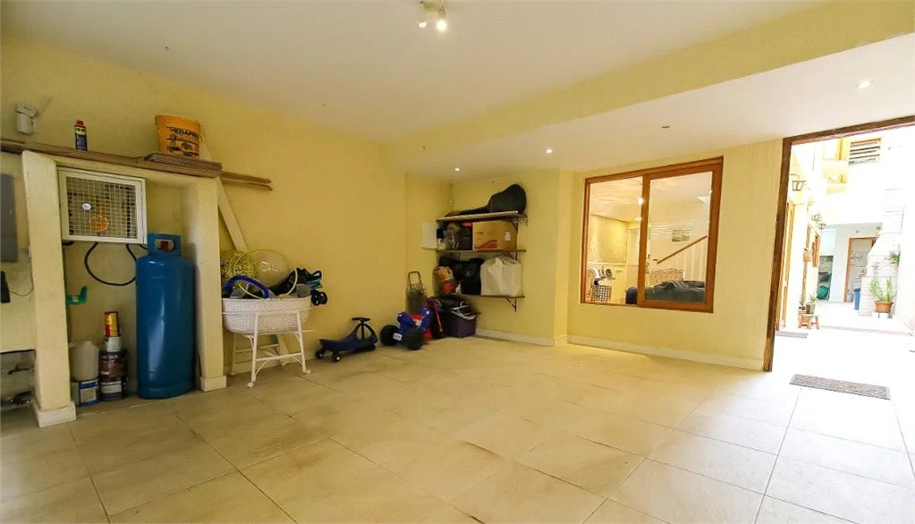 Casa à venda com 3 quartos, sendo 1 suíte, em Brooklin Paulista, São Paulo, SP