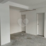 Excelente sala comercial com 50 M² no Jabaquara.