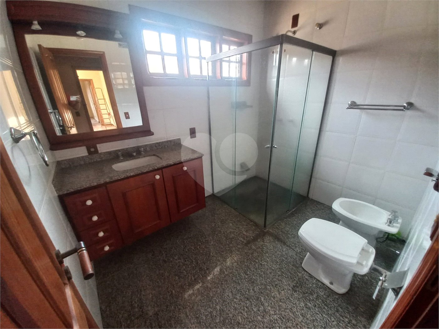 Sobrado no Condomínio Faber 1