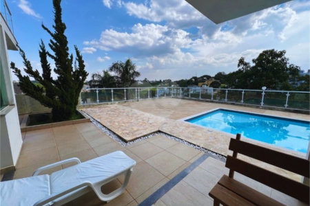 Apresento essa belíssima casa no Condomínio Delle Stelle - Louveira SP