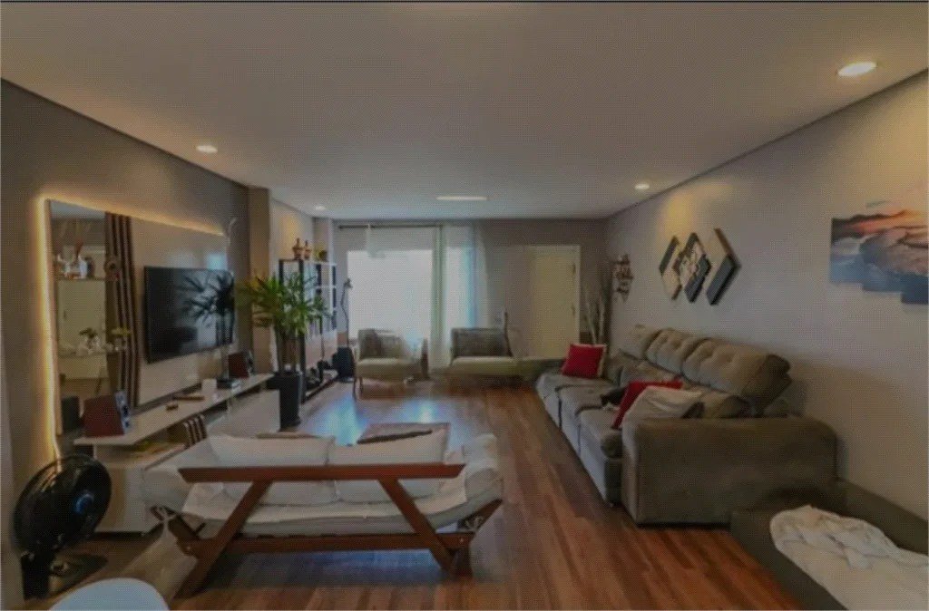 Casa à venda com 3 quartos, sendo 3 suítes, em Butantã, São Paulo - SP