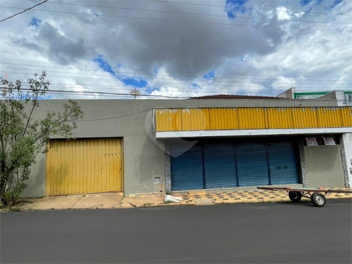 Barracão em Araraquara/SP, disponível para venda e locação.