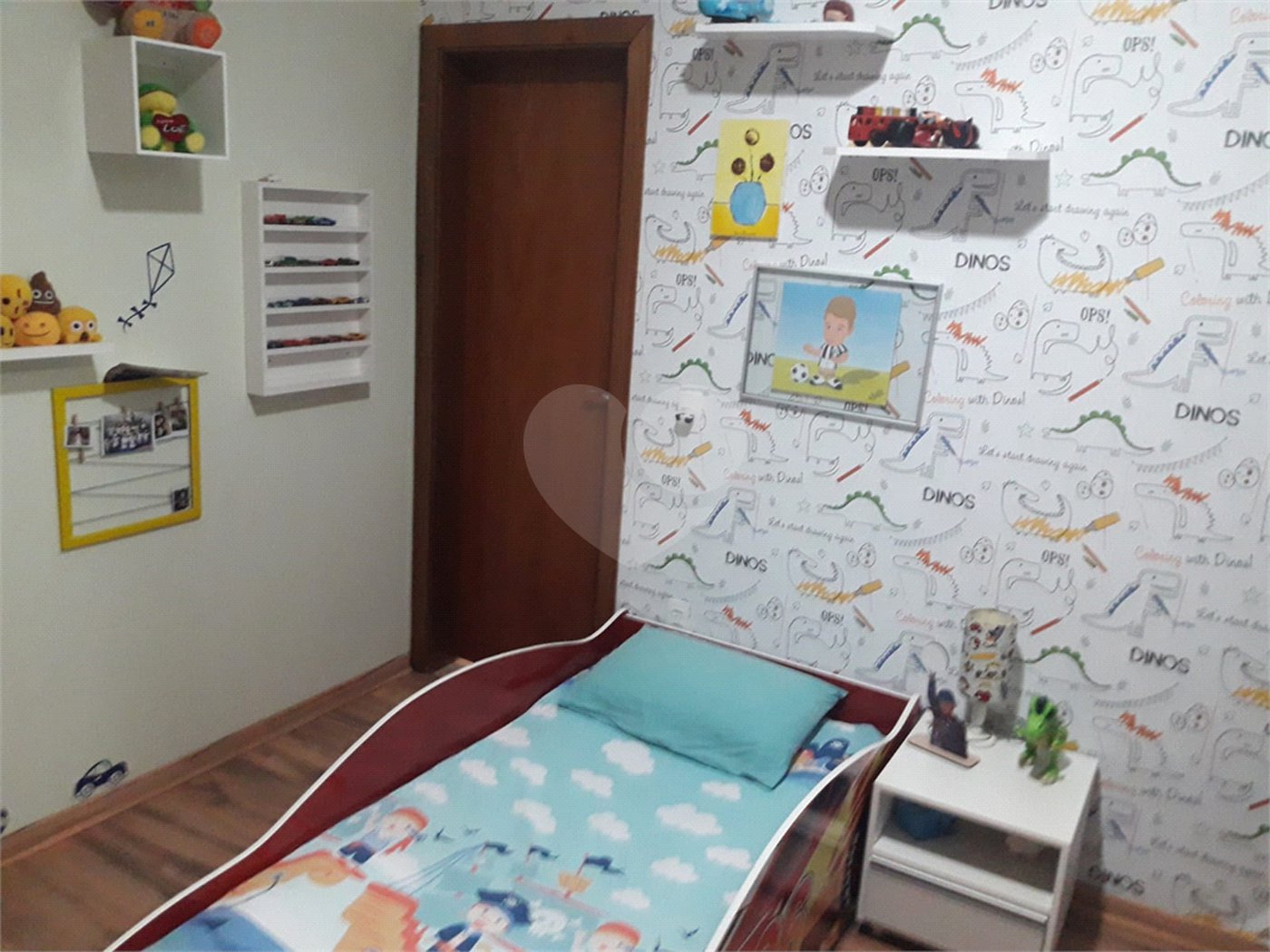Sobrado a venda no Condomínio Village Damha II