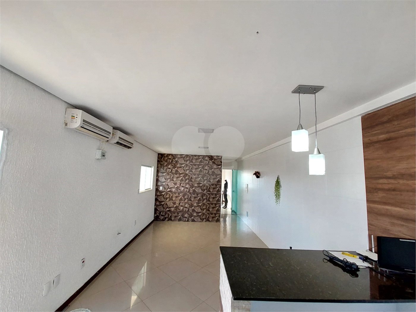 Casa residencial com ponto comercial a venda no Centro