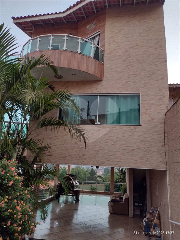 Excelente Sobrado na Cidade Lider - Casa - vendo