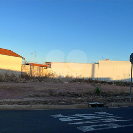 Terreno de esquina 342m² no Jardim das Palmeiras 2 – Ibaté/SP