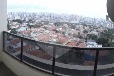 Oportunidade - Apto. 4 Suites / 4 Vagas de garagem