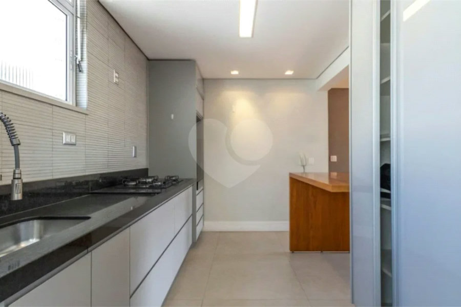 Apartamento à venda 97 m², 2 dormitórios, 1 vaga no Jardim Paulista - São Paulo/SP.