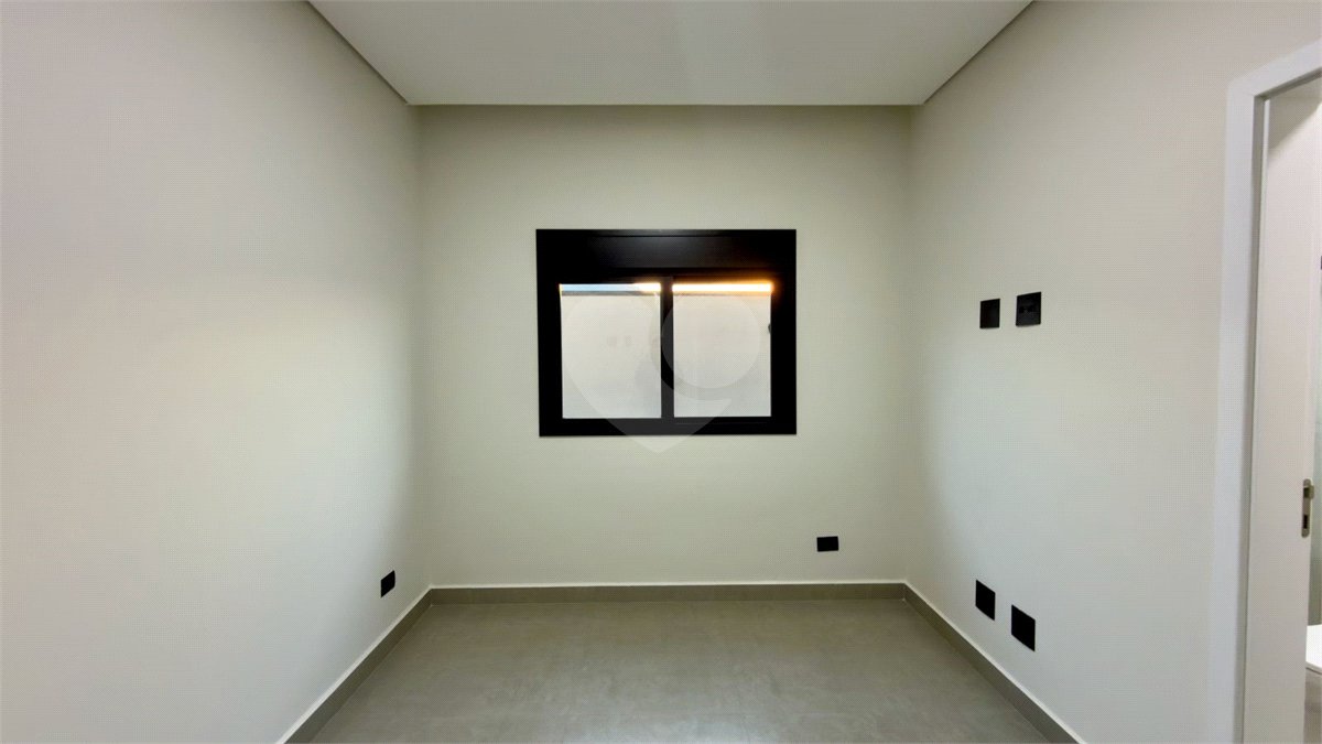 Casa térrea 3 dormitórios (3 suítes), espaço gourmet, piscina, 2 vagas garagem, condomínio fechado com ampla área lazer
