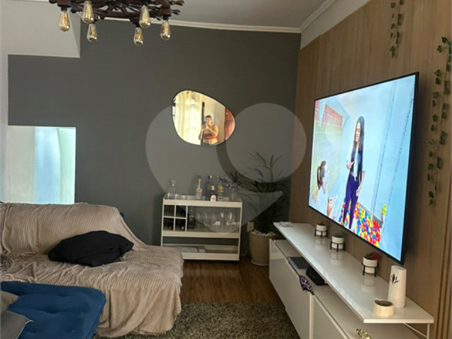Sobrado à venda com 3 quartos, sendo 1 suíte,  em Jardim Líbano, São Paulo, SP