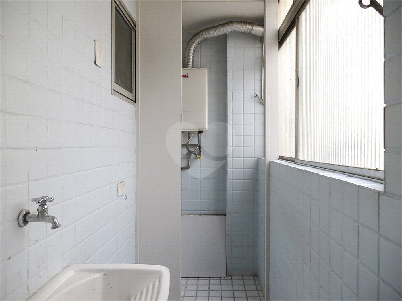 Apartamento com uma suíte na Bela Vista