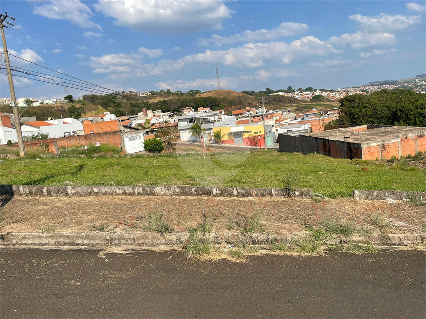 Terreno no Prolongamento Jardim das Torres
