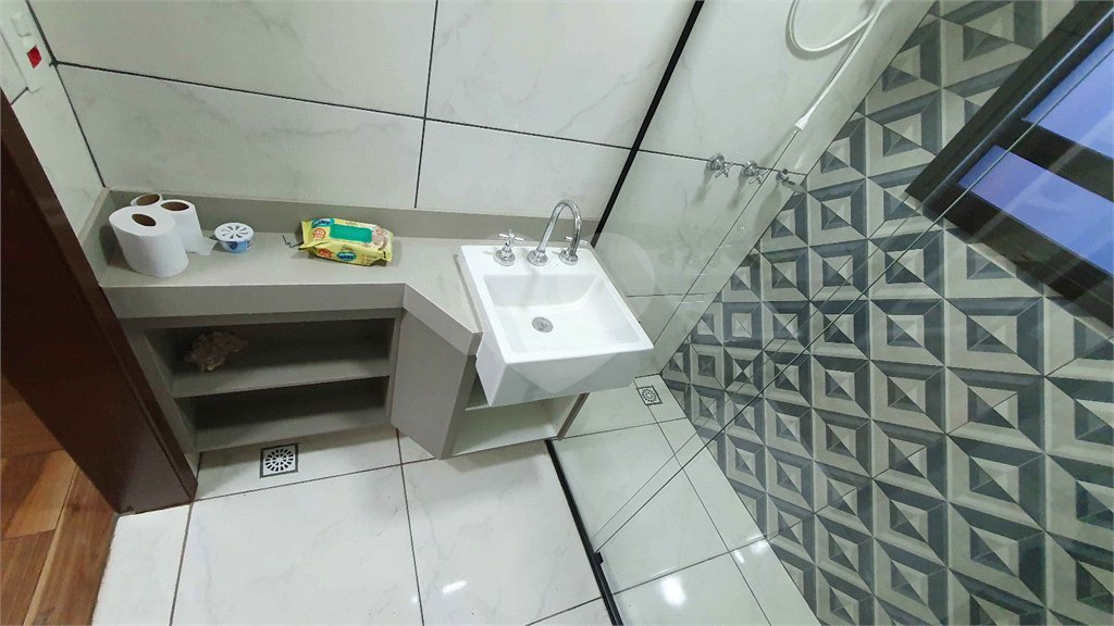 Casa Exclusiva e de Alto Padrão no Jardim Londrina - Um refúgio de Tranquilidade em São Paulo