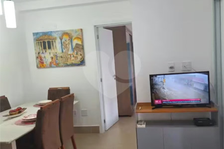 Apartamento com uma suíte para locação ao lado do Shopping Metrô Tatuapé. SP