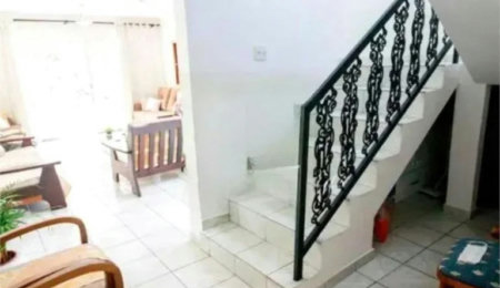Sobrado à venda ou para alugar com 3 quartos, sendo 1 suíte,  em Jaguaré, São Paulo, SP
