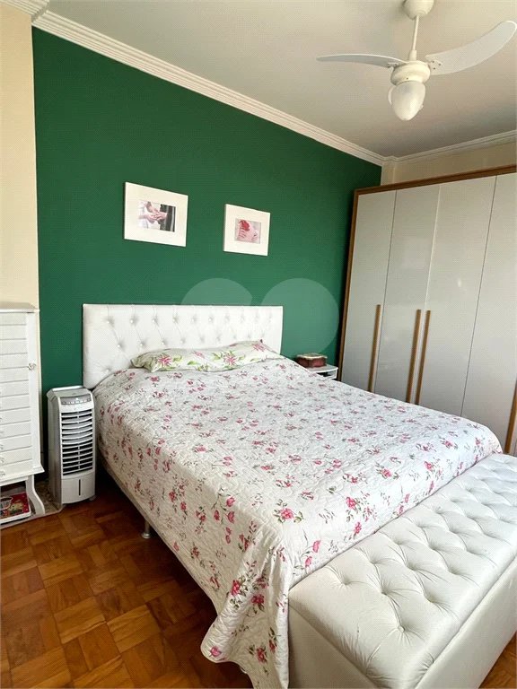 Apartamento amplo com 02 dormitórios, 01 suíte