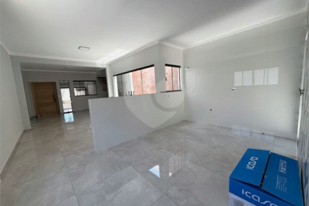 CASA COM PISCINA VENDA JARDIM MUNIQUE
