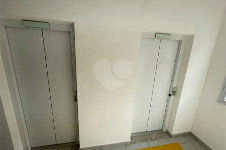 Apartamento para venda no Condomínio Residencial Vila das Flores,