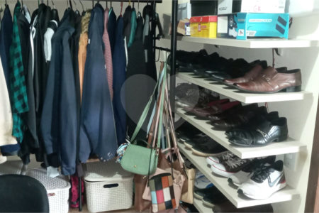 Chácara à venda com 3 quartos, sendo 2 suítes,  em Monterrey, Louveira, SP