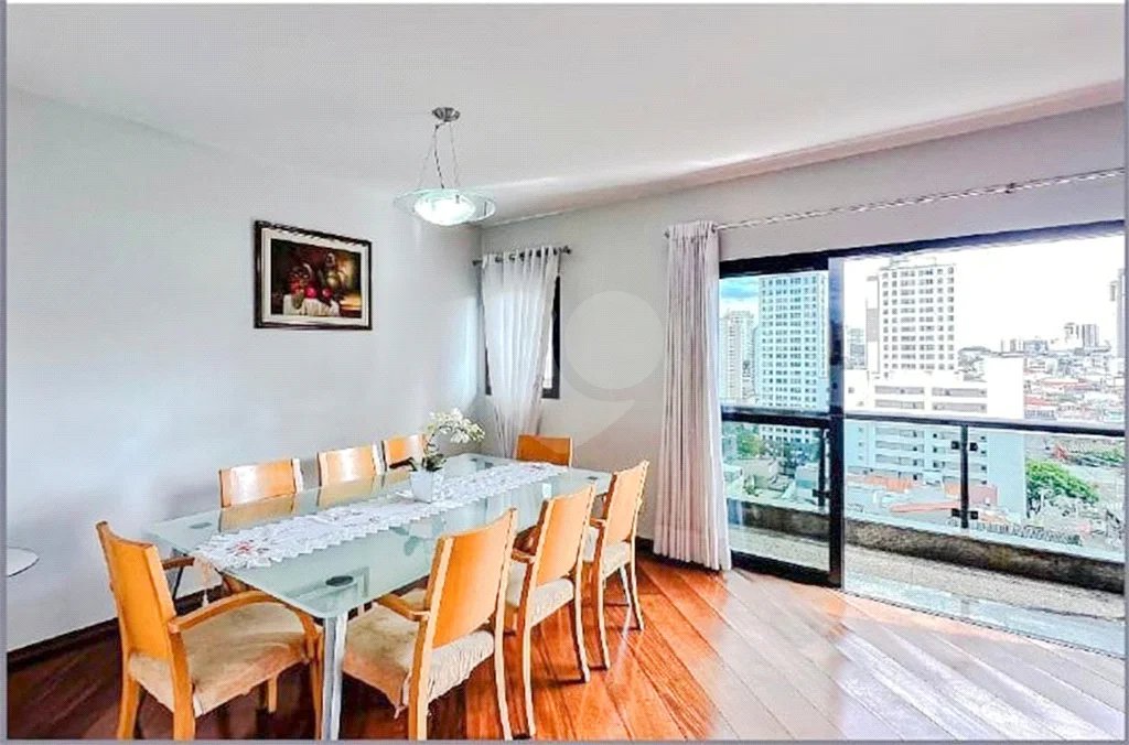 Apartamento à venda 4 dormitórios, 4 banheiros, 3 vagas, depósito. 2 aptos por andar. Torre única.No Anália Franco.