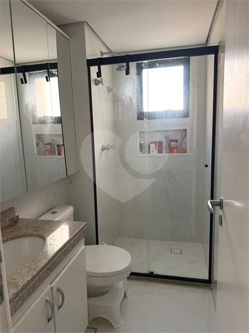 Apartamento com 3 suítes á venda no Condomínio Chácara Alto da Boa Vista, São Paulo - SP
