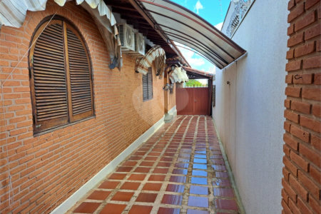 Casa térrea no Centro