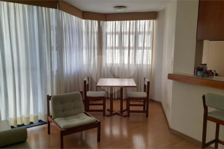 Apartamento moderno com 1 dormitório no Campo Belo – 50 m², lazer completo!