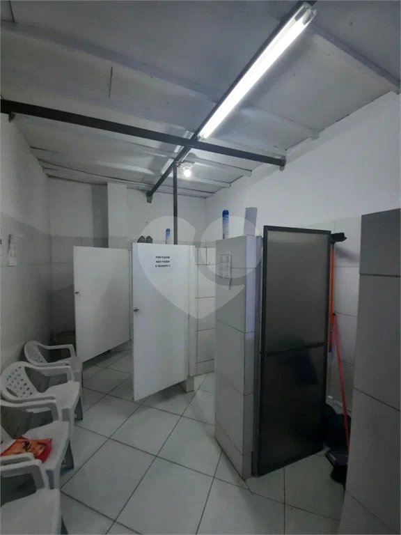 Galpão com 500m² , 2 vagas , 2 banheiros , à venda no Parque das Nações em Santo André