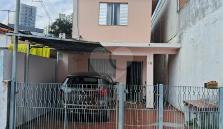 Sobrado à venda com 3 quartos em Jardim Humaitá, São Paulo, SP