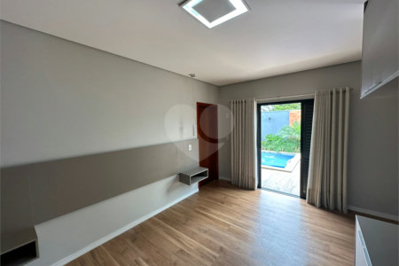 Apartamento Condomínio Montreal